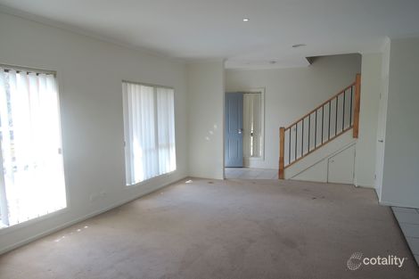 Property photo of 2/7 Walwa Place Werribee VIC 3030