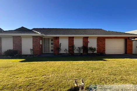 36 Rawdon Hill Dr, Dandenong North, VIC 3175