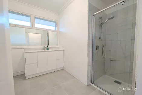 21 Cochrane St, Mitcham, VIC 3132