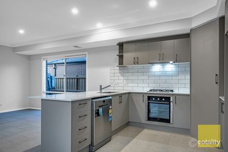 Property photo of 6 Hussey Road Tarneit VIC 3029