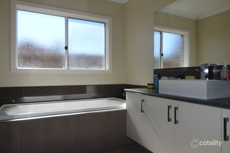 8 Melanie Ct, Sale, VIC 3850