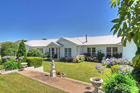 Property photo of 11 Briens Way Orange NSW 2800