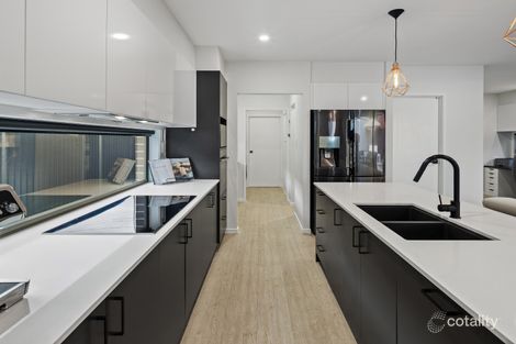 Property photo of 310 Robinson Road West Geebung QLD 4034