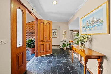 Property photo of 12 Deacon Close Chisholm ACT 2905