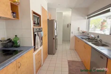 Property photo of 11 Oakington Street Fig Tree Pocket QLD 4069