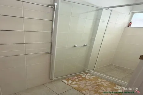 Property photo of 11 Oakington Street Fig Tree Pocket QLD 4069