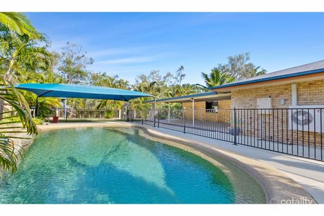 Property photo of 19 Gable Street Koongal QLD 4701