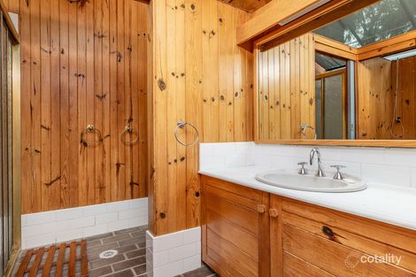 Property photo of 111 Annetts Parade Mossy Point NSW 2537