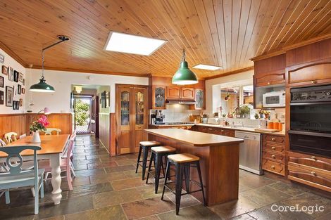 Property photo of 61 Folkstone Crescent Ferntree Gully VIC 3156