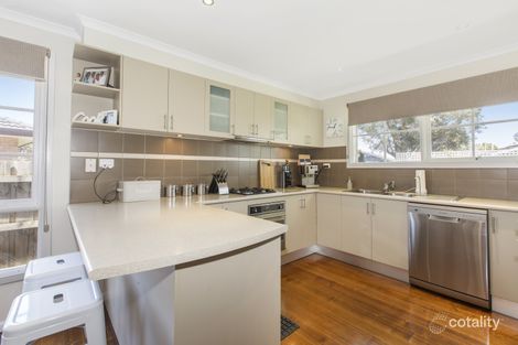 Property photo of 24 Taldra Crescent Seaford VIC 3198