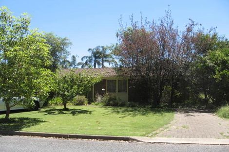 30 Kingfisher Dr, Modbury Heights, SA 5092