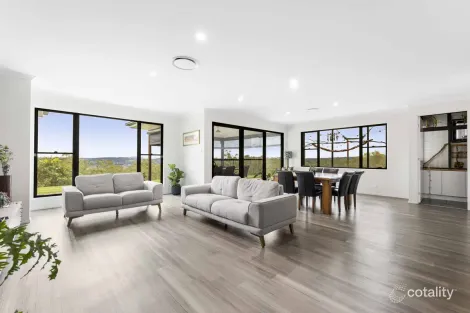 Property photo of 139 Greenwattle Street Cranley QLD 4350