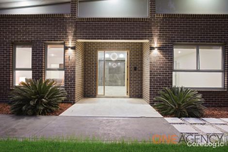 Property photo of 10 Pennard Crescent Luddenham NSW 2745