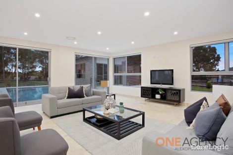 Property photo of 10 Pennard Crescent Luddenham NSW 2745