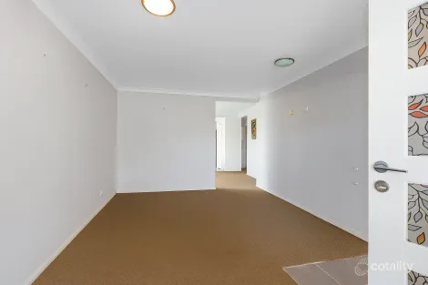 Property photo of 13 Carnarvon Court Pimpama QLD 4209