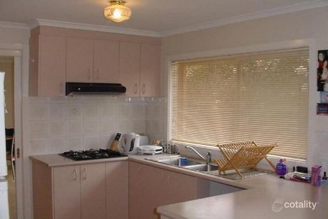 Property photo of 2/9 Pine Road Bayswater VIC 3153