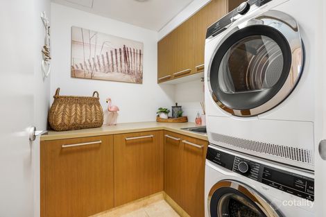 Property photo of 1032/3029 The Boulevarde Carrara QLD 4211
