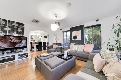 Property photo of 8 Highview Avenue Cranbourne VIC 3977