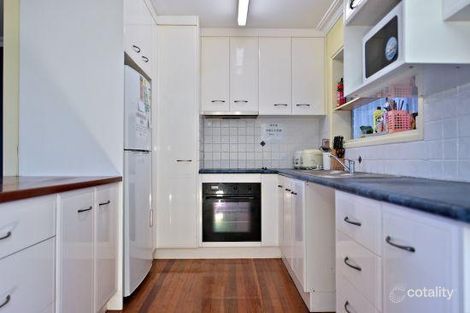 Property photo of 8 Chadford Street Macgregor QLD 4109