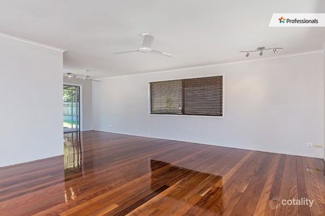 Property photo of 30 Gordon Road Ferny Hills QLD 4055