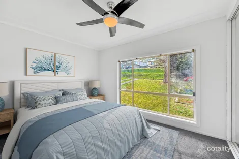 Property photo of 19 Maynes Parade Unanderra NSW 2526