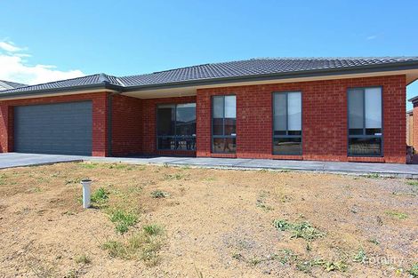 13 Shoveler Cl, Williams Landing, VIC 3027