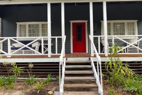 5 Marginata Cres, Dwellingup, WA 6213