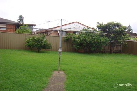 Property photo of 16 Binyon Close Wetherill Park NSW 2164