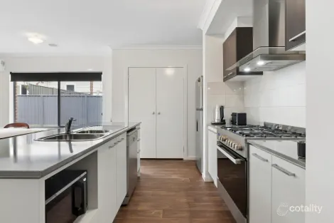 Property photo of 2A Wallace Street Colac VIC 3250