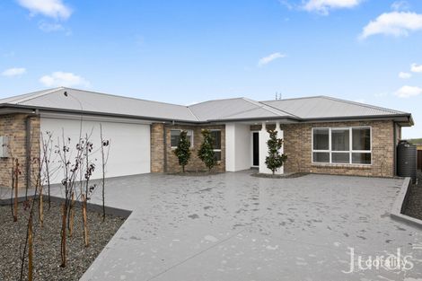 Property photo of 18 Dover Street Cessnock NSW 2325