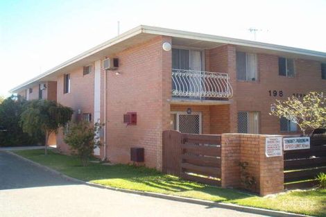 8/198 North Beach Dr, Tuart Hill, WA 6060