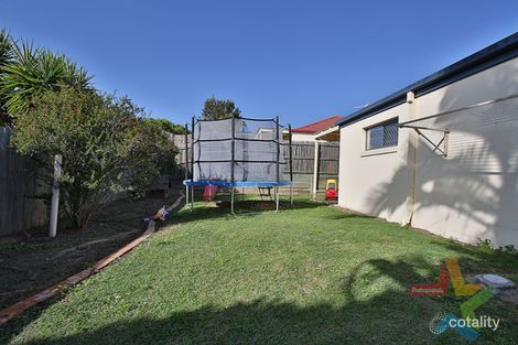 Property photo of 22 Viewpoint Drive Springfield Lakes QLD 4300