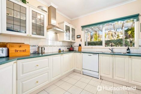 Property photo of 26 Lynnwood Parade Templestowe Lower VIC 3107