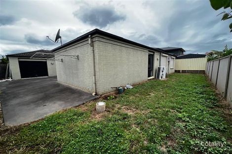 Property photo of 7 Carrick Close West Hoxton NSW 2171