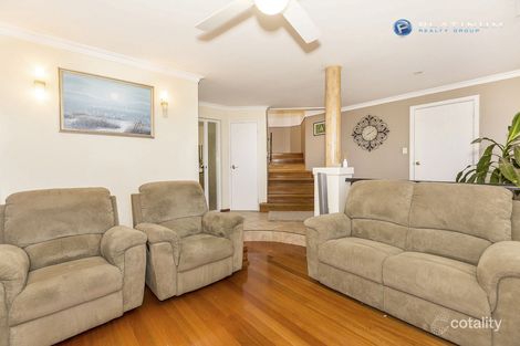 Property photo of 30 Southern Cross Circle Ocean Reef WA 6027