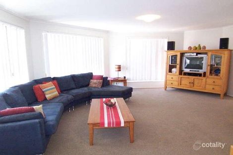 Property photo of 10 Rosella Court Wishart QLD 4122