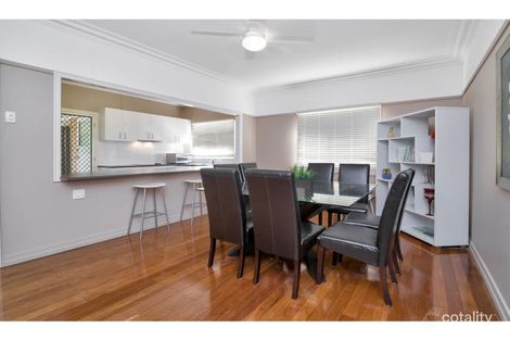 Property photo of 8 Bird Street Bundamba QLD 4304
