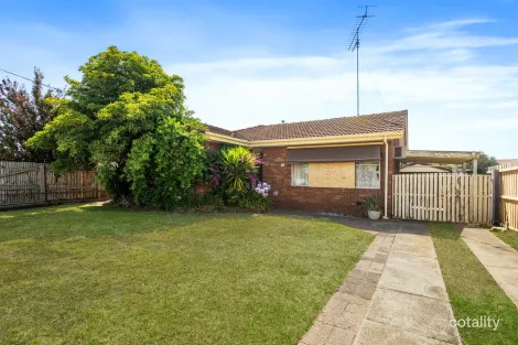Property photo of 8 Benambra Street Corio VIC 3214