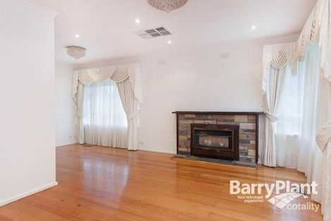 Property photo of 8 Laemmle Street Dandenong North VIC 3175