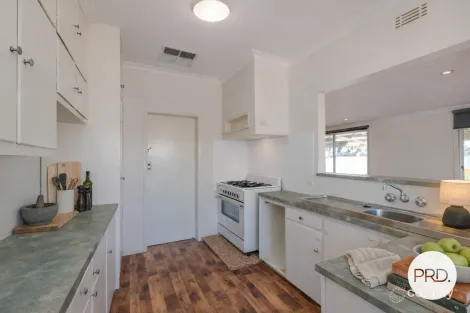 Property photo of 3 Mullroo Drive Cullulleraine VIC 3496