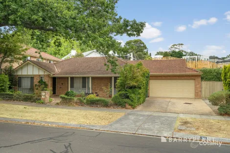 18 Rutland Rd, Berwick, VIC 3806