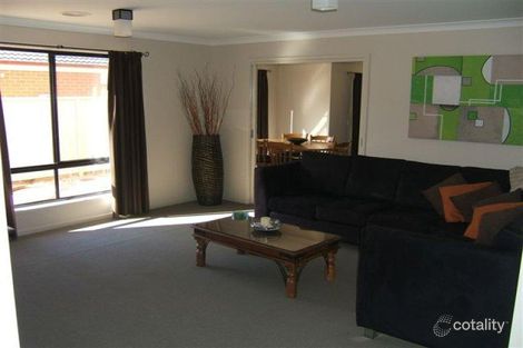 Property photo of 30 Windlass Avenue Mooroopna VIC 3629