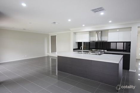 Property photo of 7 Plumegrass Avenue Denham Court NSW 2565