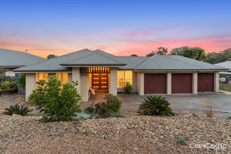 39 Paperbark Ct, Fern Bay, NSW 2295