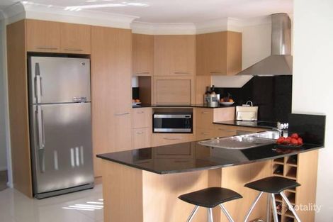 Property photo of 2/18 Bent Street Tuncurry NSW 2428