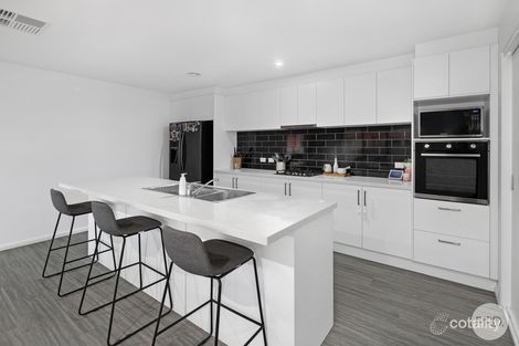 69 Willoby Dr, Alfredton, VIC 3350