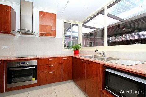 Property photo of 4 Whitby Street Reservoir VIC 3073