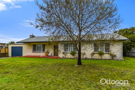 Property photo of 4 Fourth Avenue Naracoorte SA 5271
