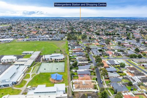Property photo of 19 Bluestone Walk Delahey VIC 3037