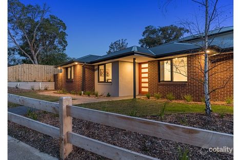 Property photo of 26 Reay Road Mooroolbark VIC 3138